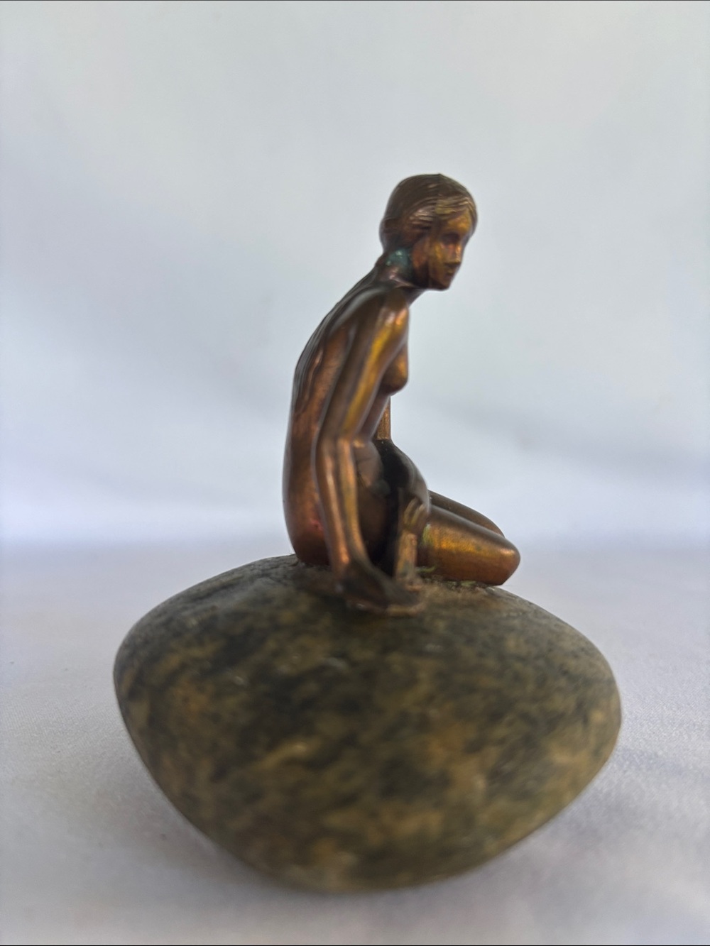VINTAGE GENUINE BRONZE MERMAID FIGURINE SITTING ON STONE- KØBENHAVN- COPENHAGEN - Picture 6 of 11